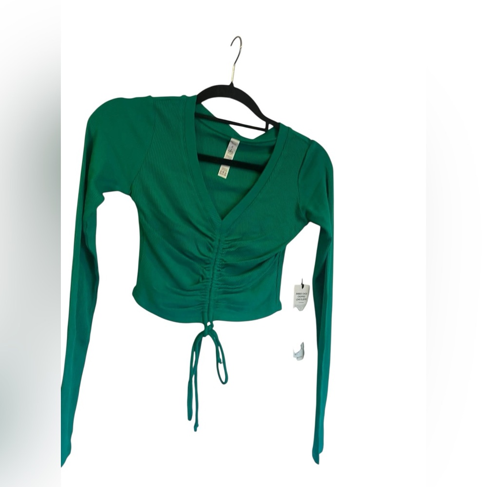 21. NWT Alo Yoga ribbed cinch cropped long sleeve GREEN EMERALD Size S
